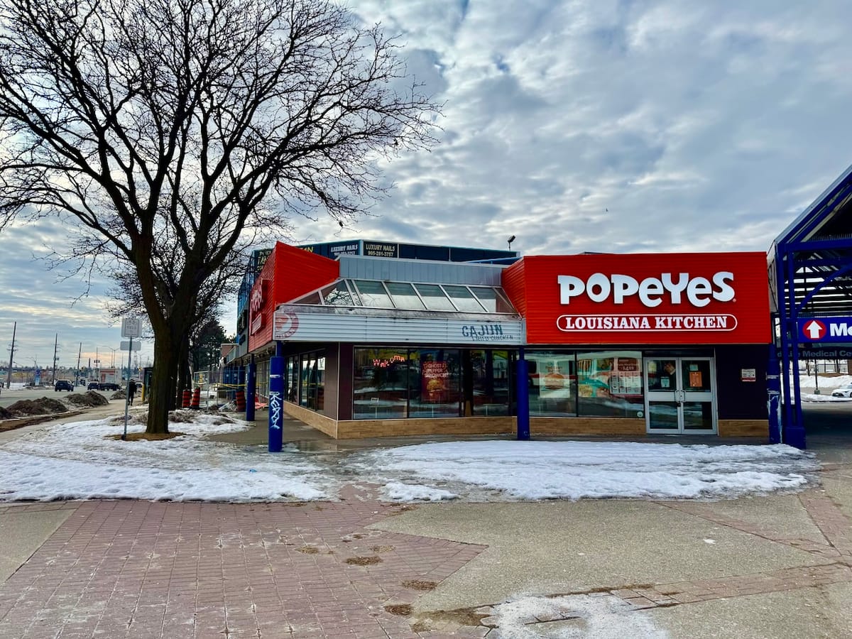 A review of Popeyes on Dixie & Dundas